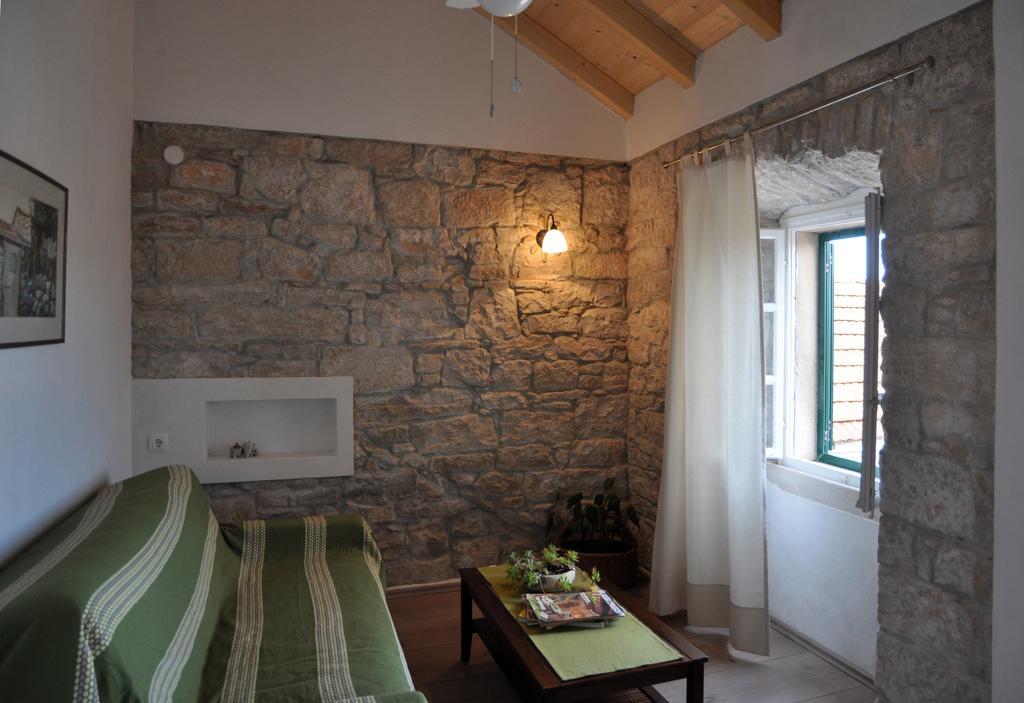 Pinta Apartments Lumbarda Chambre photo