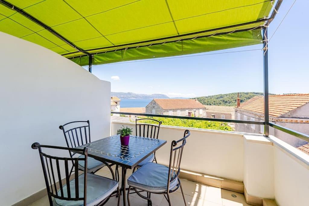 Pinta Apartments Lumbarda Extérieur photo