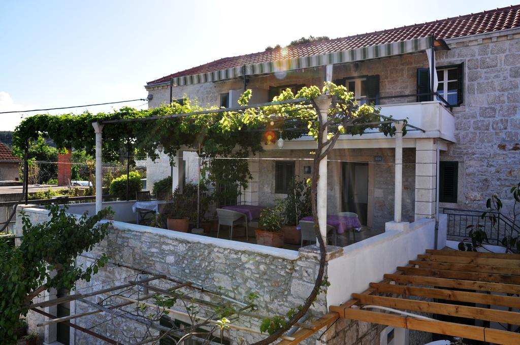 Pinta Apartments Lumbarda Extérieur photo